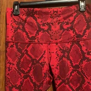 Vintage print lululemon leggings